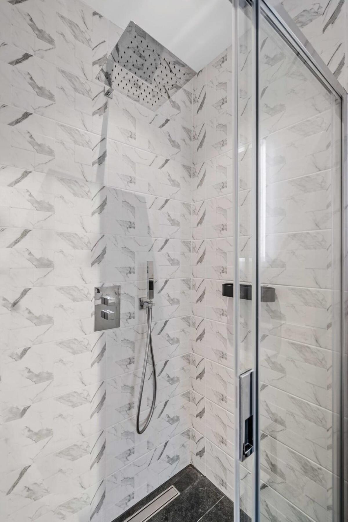 Appartement De Luxe 1 Chambre A Coucher, Centre Commercial, Piscine Et Fitness Λουξεμβούργο Εξωτερικό φωτογραφία